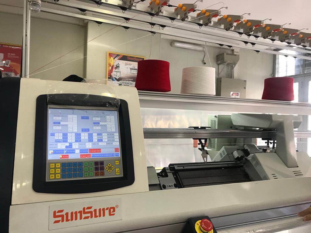Máquina de Tejer SS 172D